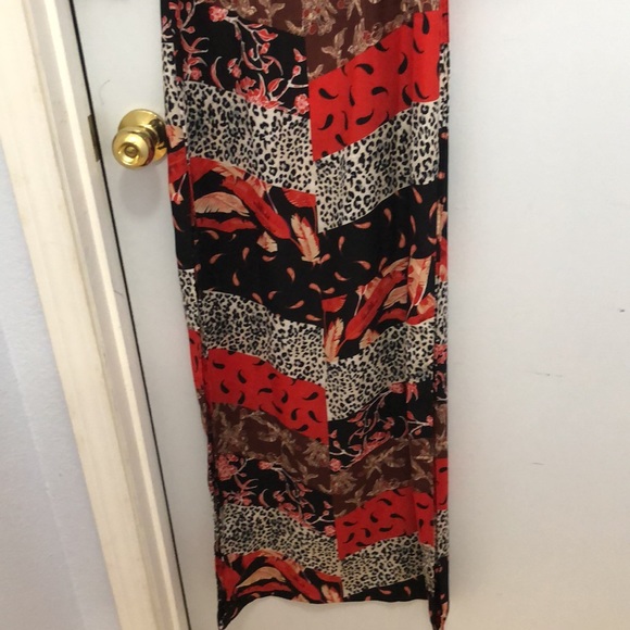 Vietnamese ao dài - Picture 2 of 3